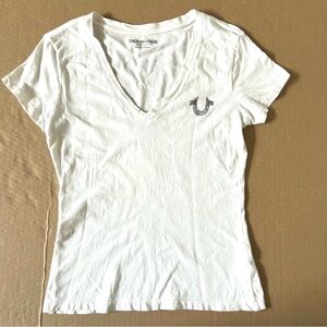 True Religion Women's Crystal Buddha V-Neck Baby Tee Small White Rhinestone Logo